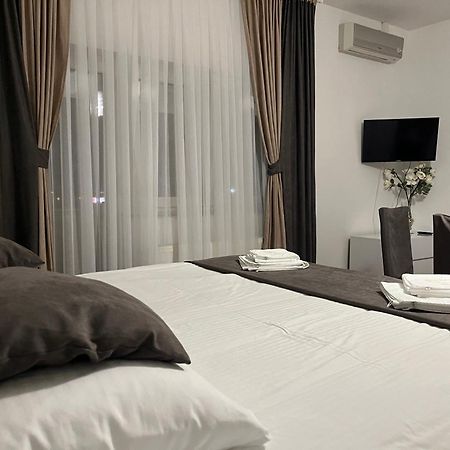 Rooms Elez Sesvete Exterior foto