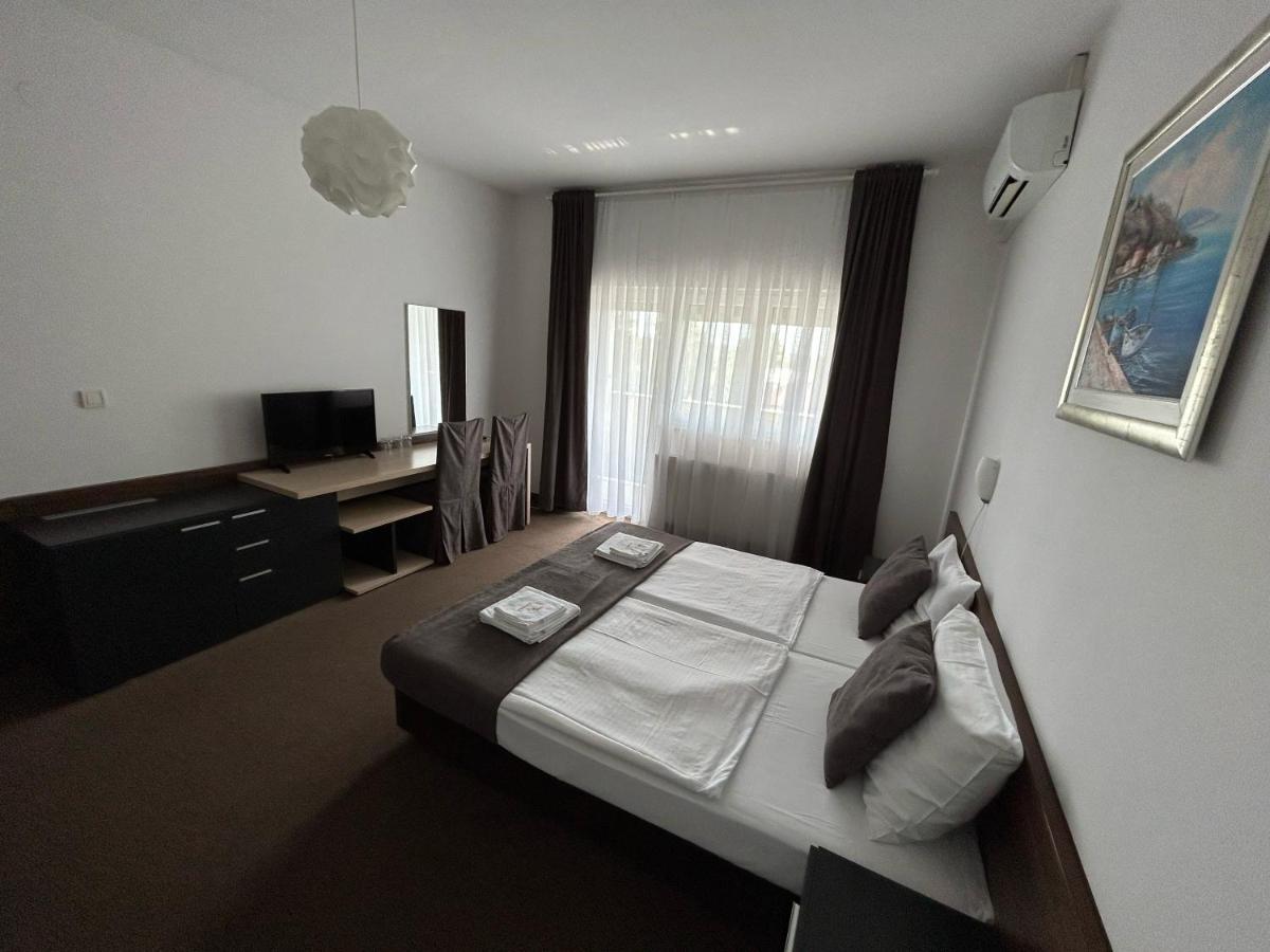 Rooms Elez Sesvete Exterior foto
